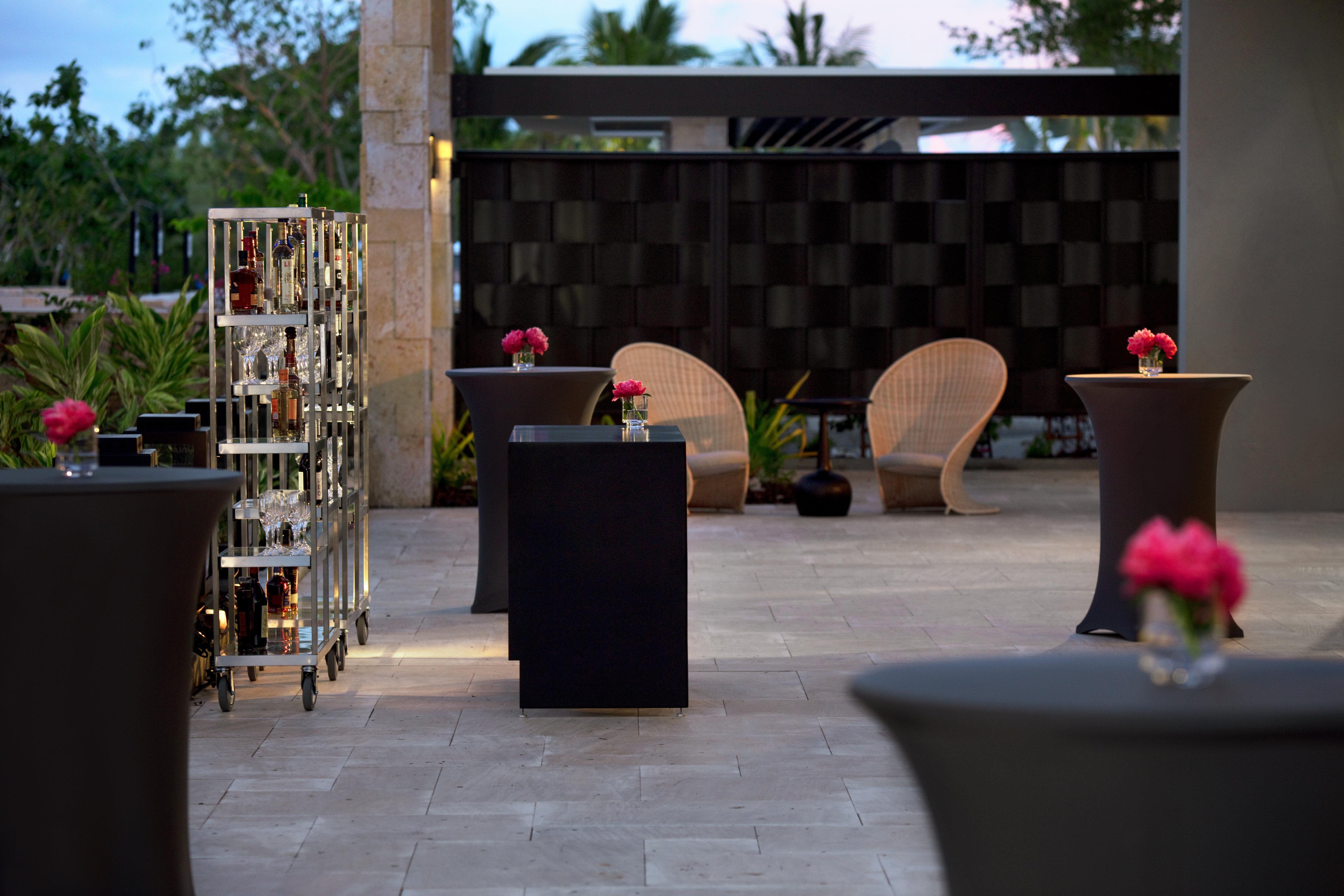Kimpton Seafire Resort + Spa By Ihg West Bay Exteriér fotografie
